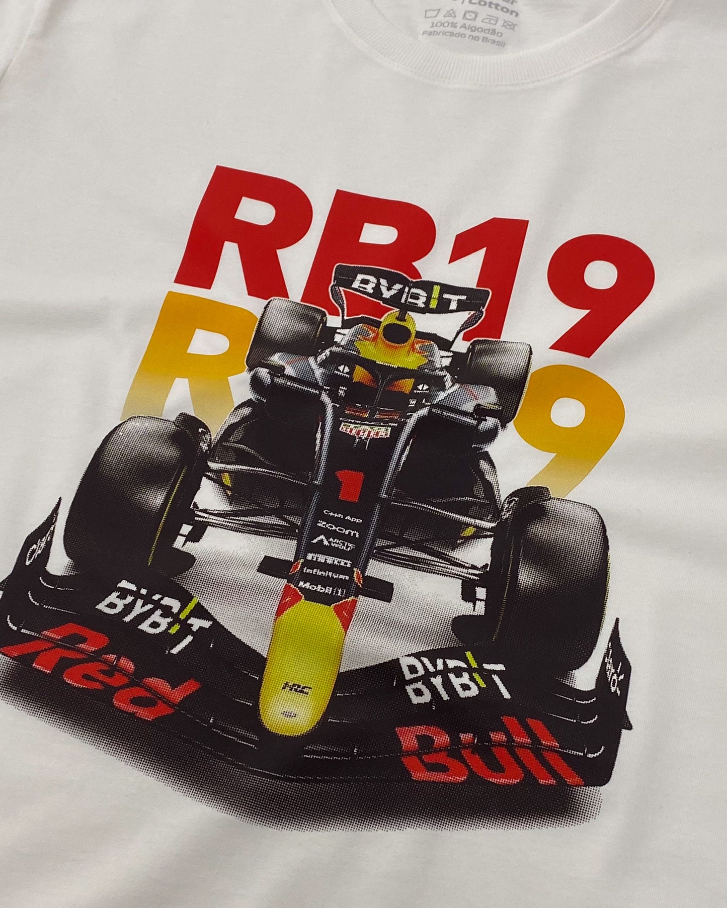 Camiseta RB 19 - 2023 World Champion