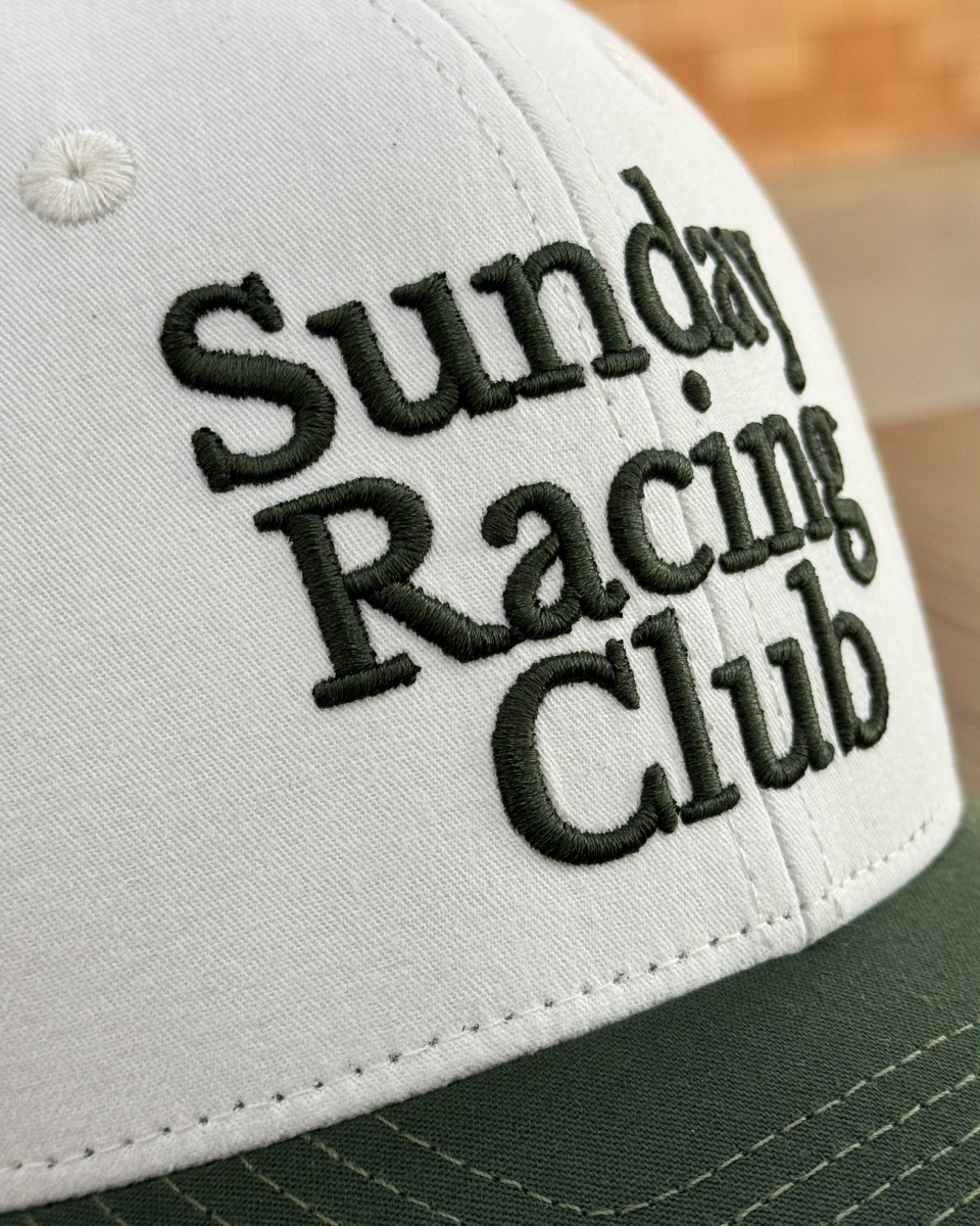 Boné Sunday Racing Club