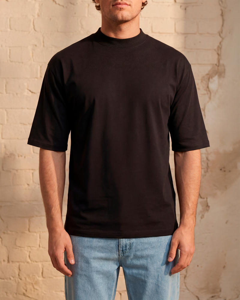 Camiseta Oversized Strong | Preta